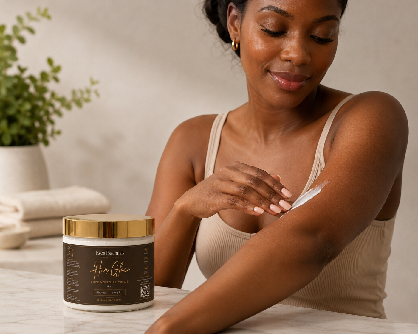 Her Glow
LUXE Moisture Crème
